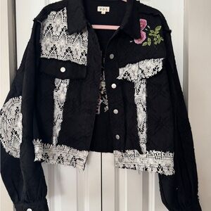 POL Black Lace Embellished Women's Jean Jacket